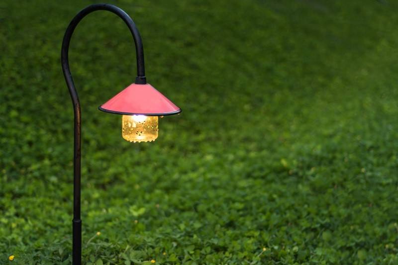 A Step by Step Guide to Installing Permanent Outdoor Lighting