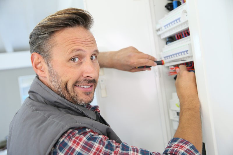 How to Tell When Your Home’s Breaker Box is Full