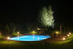 kansas city outdoor lighting for pools & walkways